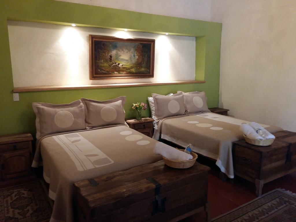 Casa Limonchelo Hotel B&B Morelia Extérieur photo